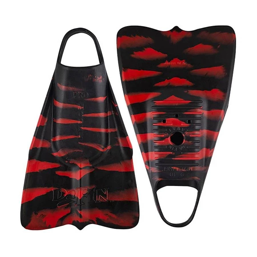 Palmes DaFin Zak Noyle Black Red 3 Palmes DaFin Zak Noyle Black Red